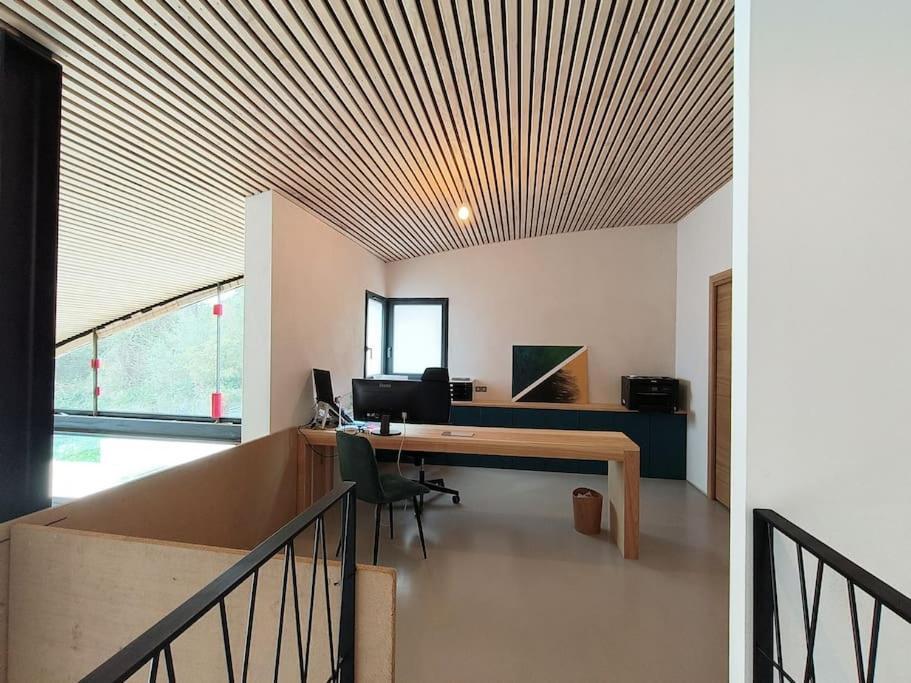 فيلا Industrial Luxury Nimes & Arles بوكير المظهر الخارجي الصورة