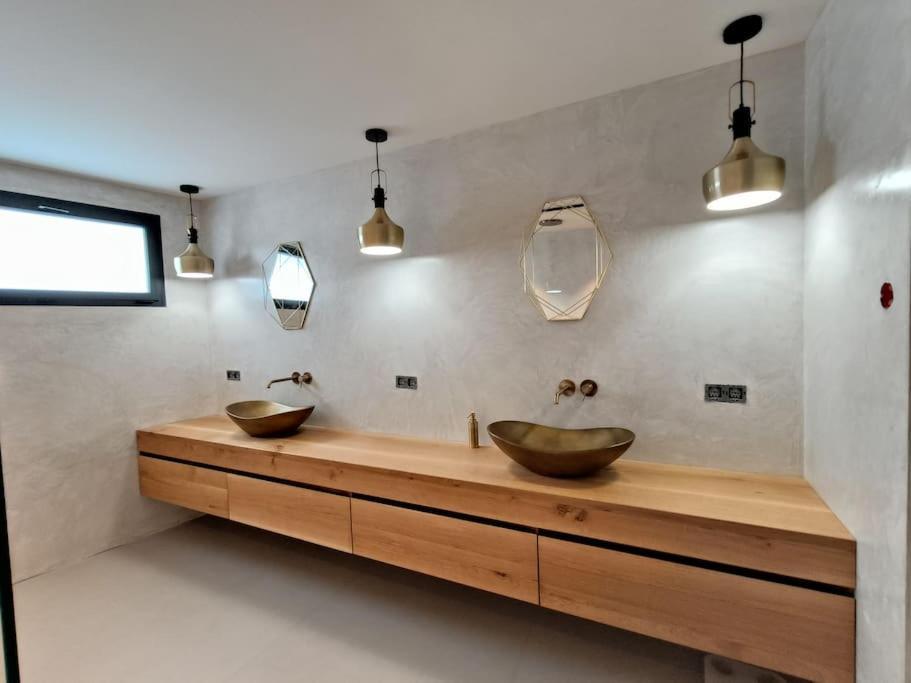فيلا Industrial Luxury Nimes & Arles بوكير المظهر الخارجي الصورة