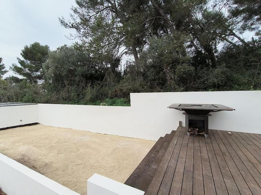 فيلا Industrial Luxury Nimes & Arles بوكير المظهر الخارجي الصورة