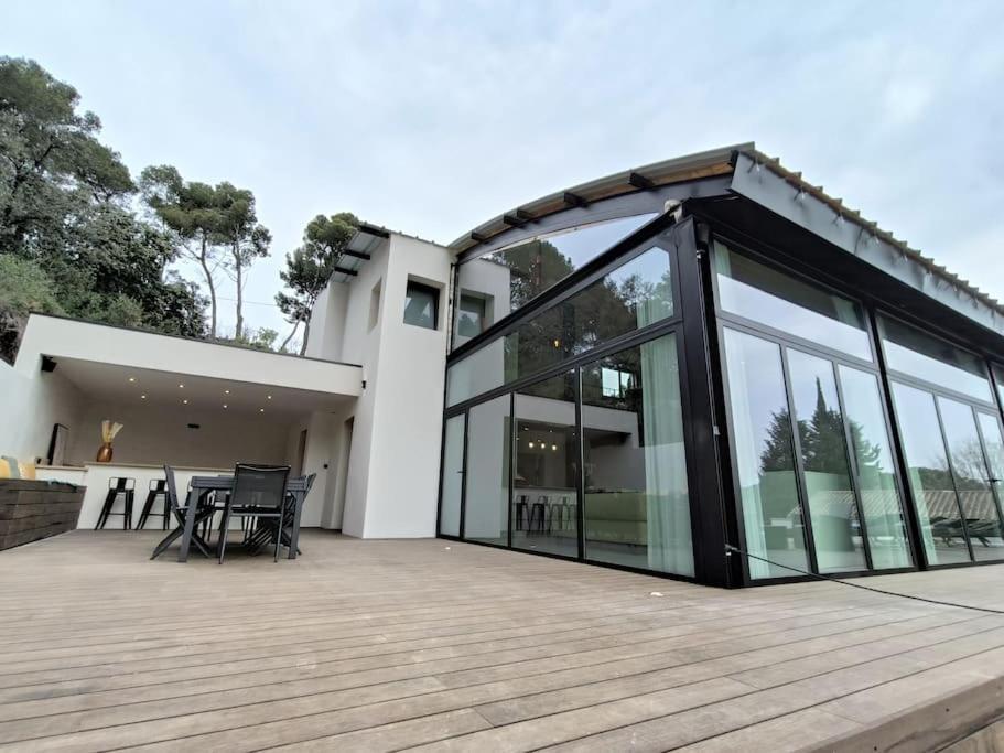 فيلا Industrial Luxury Nimes & Arles بوكير المظهر الخارجي الصورة